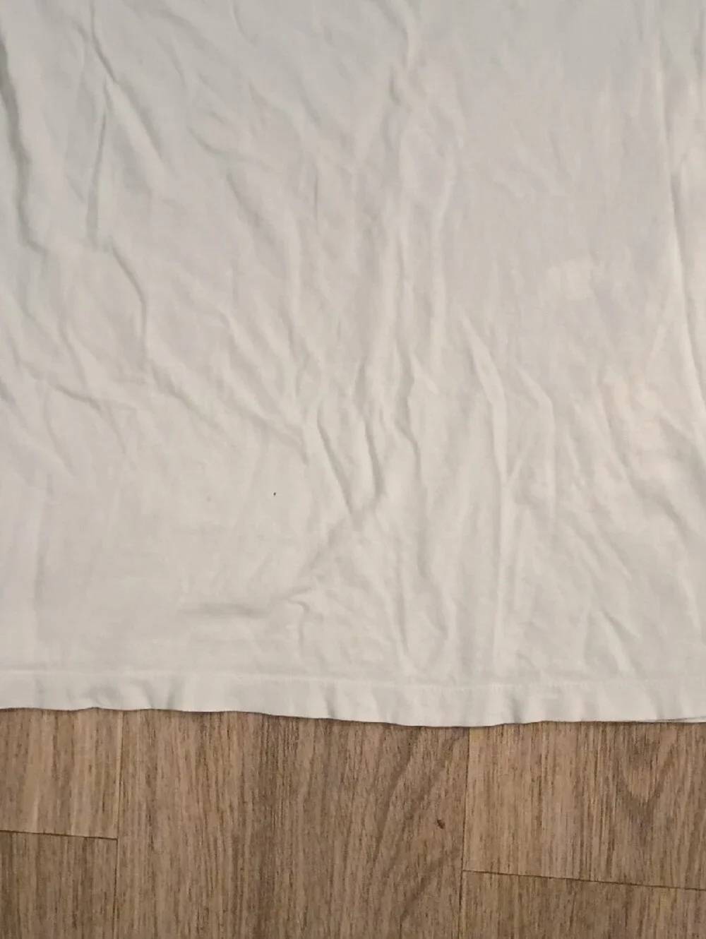 Nike White Short Sleeve Tee with Black Outlined Logo